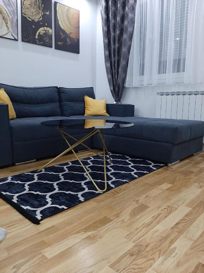 Apartman,,Kul"Life Lukavica Zewnętrze zdjęcie
