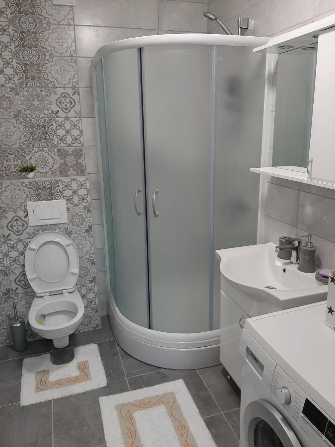 Apartman,,Kul"Life Lukavica Zewnętrze zdjęcie