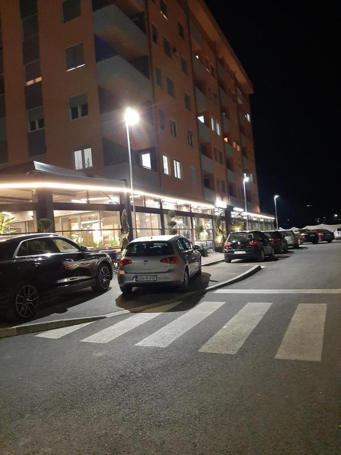 Apartman,,Kul"Life Lukavica Zewnętrze zdjęcie